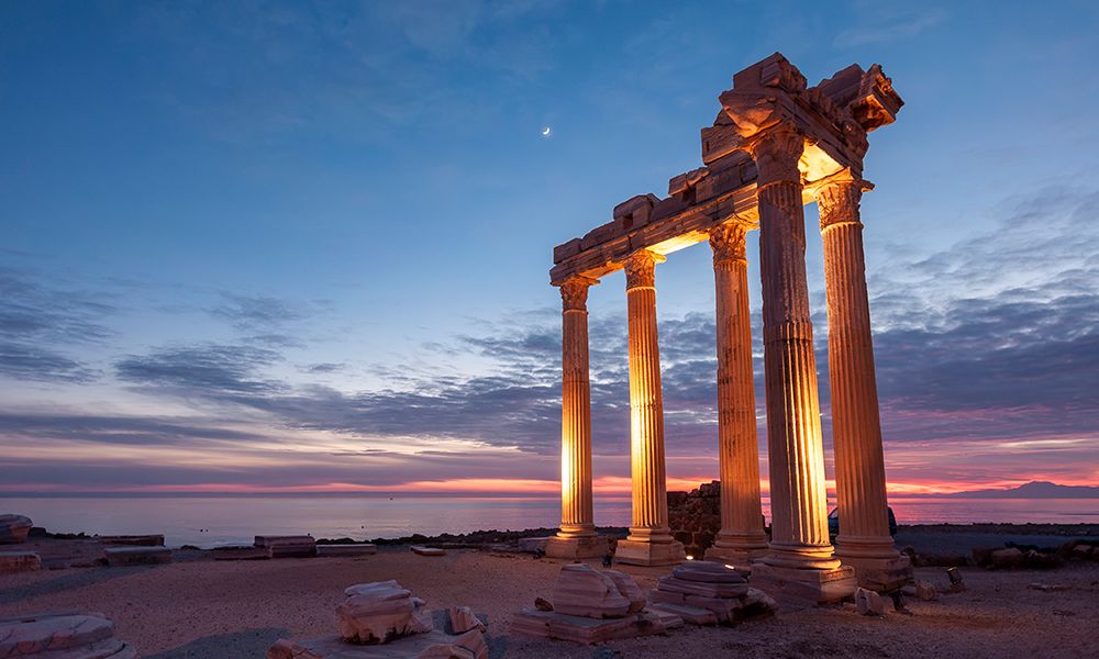 turkey_antalya_The-Temple-of-Apollo.jpg