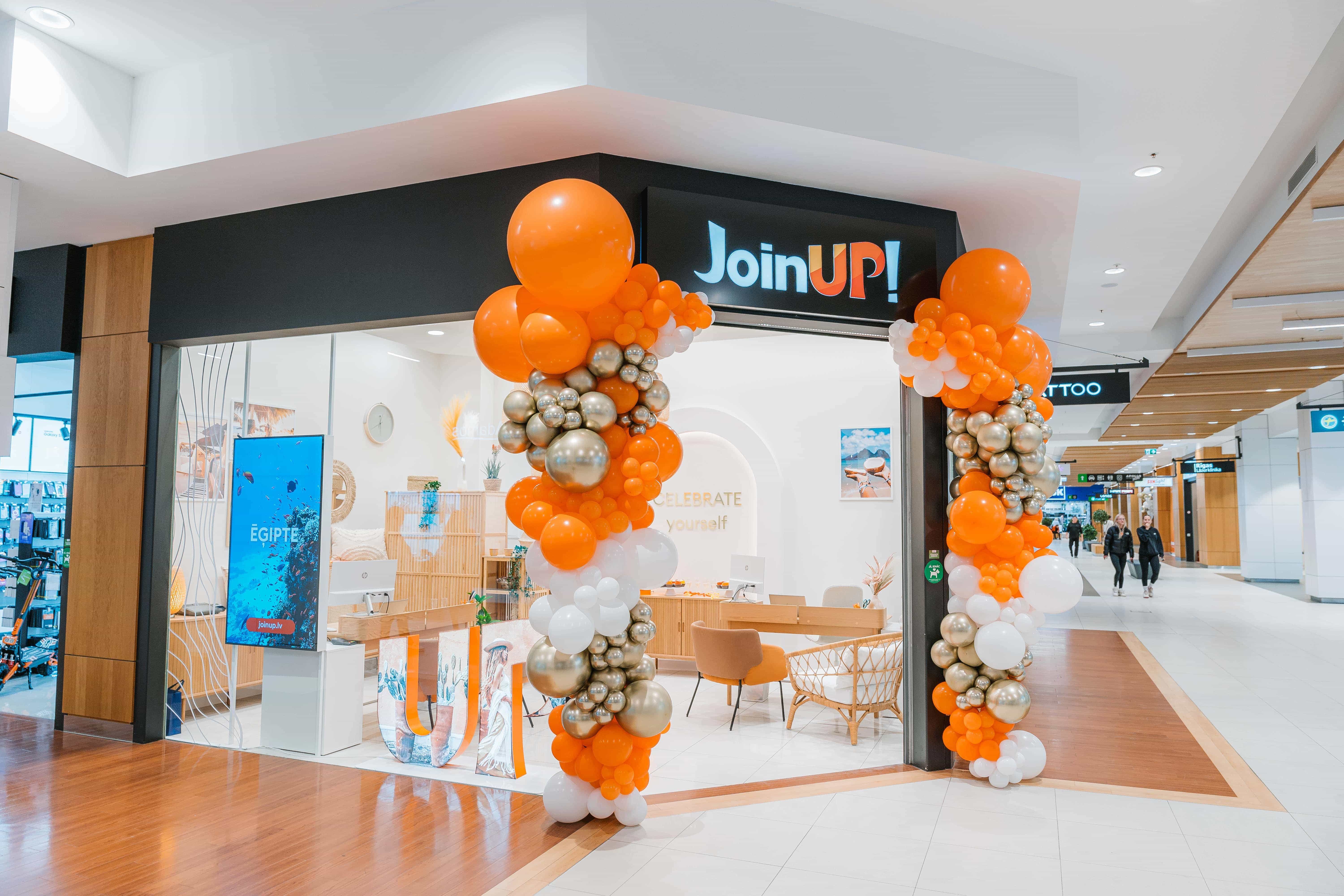 Domina Travel Shop 5