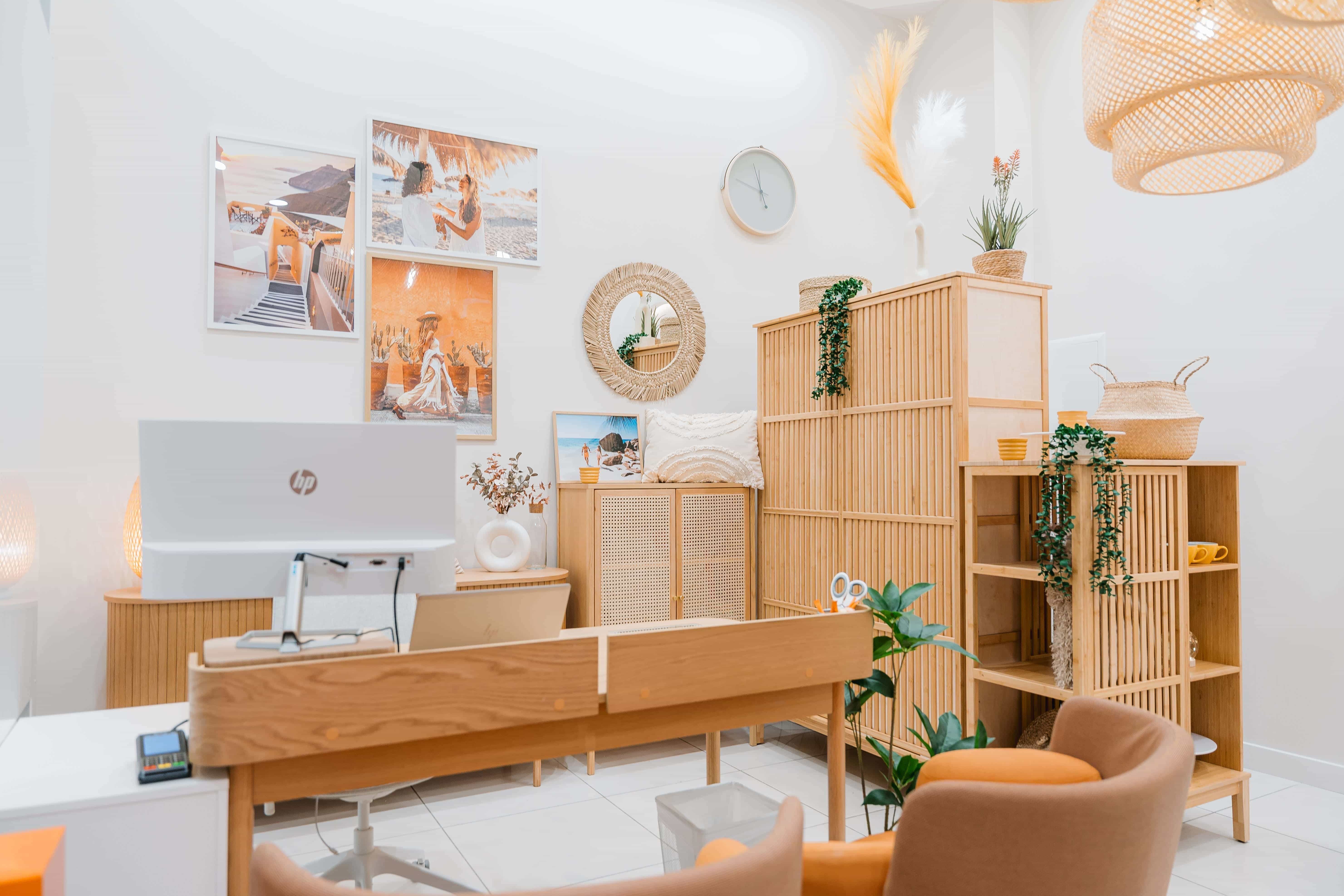 Domina Travel Shop 3